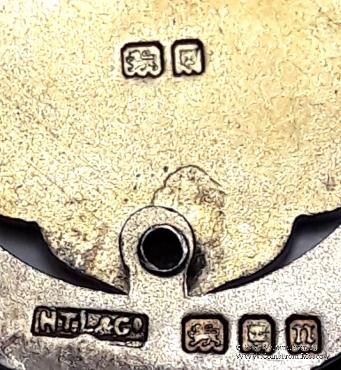 Знак RMIB 1929. STEWARD ROYAL MASONIC INSTITUTION FOR BOYS. – Королевский Масонский институт для мальчиков.