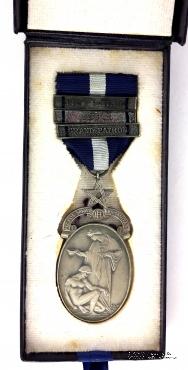 Знак Королевского масонского госпиталя