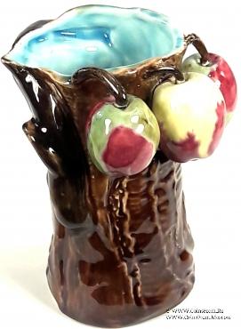 Ваза с яблоками