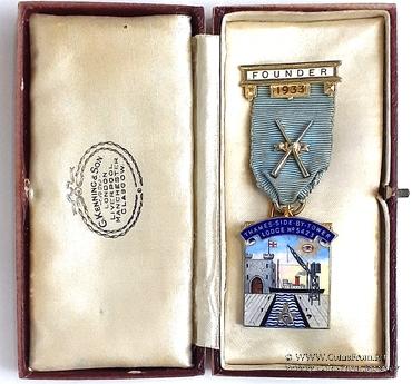 Знак основателя (FOUNDER).