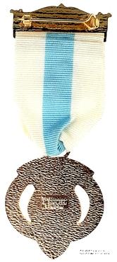 Знак MTGB 1995. STEWARD Masonic Trust for Girls and Boys.