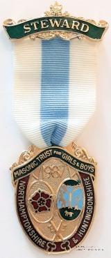 Знак MTGB 1987. STEWARD Masonic Trust for Girls and Boys.