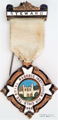 Знак RMIG 1953. STEWARD ROYAL MASONIC INSTITUTION FOR GIRLS – Королевский Масонский институт для девочек.