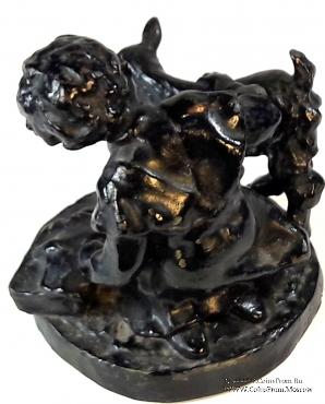 Мальчик с козлёнком