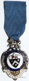 Знак RMIB 1917. STEWARD ROYAL MASONIC INSTITUTION FOR BOYS.  – Королевский Масонский институт для мальчиков.