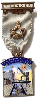 Знак основателя (FOUNDER).