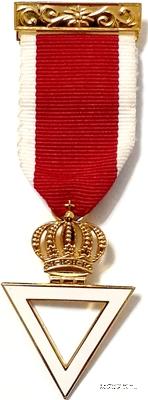 Знак члена Ордена Царственных и Избранных Мастеров 