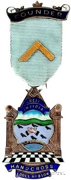Знак основателя (FOUNDER).