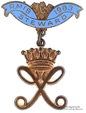 Знак RMIB 1983. STEWARD ROYAL MASONIC INSTITUTION FOR BOYS. – Королевский Масонский институт для мальчиков.