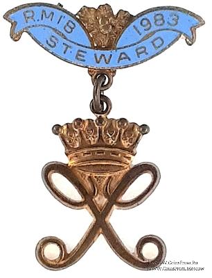 Знак RMIB 1983. STEWARD ROYAL MASONIC INSTITUTION FOR BOYS. – Королевский Масонский институт для мальчиков.