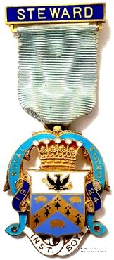 Знак RMIB 1924. STEWARD ROYAL MASONIC INSTITUTION FOR BOYS. – Королевский Масонский институт для мальчиков.
