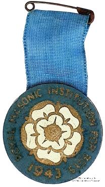 Знак RMIB 1943. STEWARD ROYAL MASONIC INSTITUTION FOR BOYS. – Королевский Масонский институт для мальчиков.