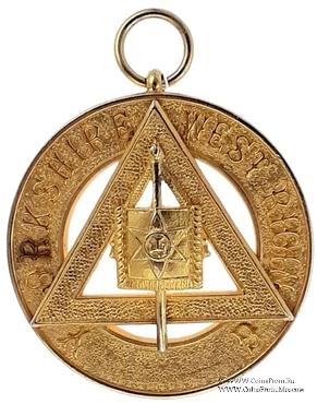 Знак Провинциальный Великий Знаменосец 